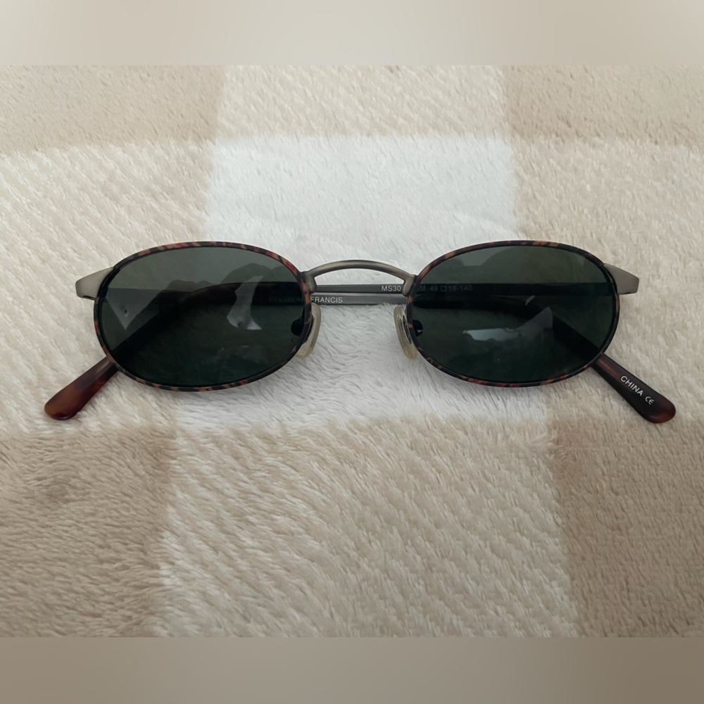 Vintage Fossil Eyewear Francis MS3025ASM 4919-140 Tortoiseshell Oval Sunglasses